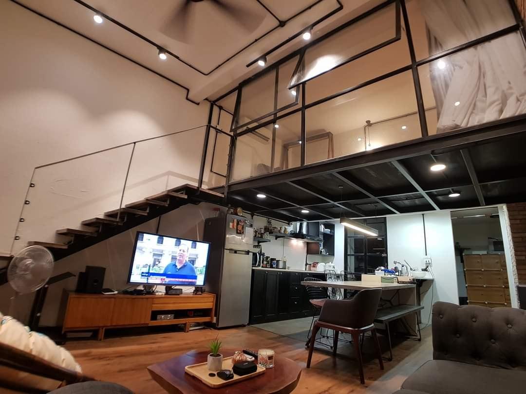 Hô biến thành căn hộ Industrial độc đáo khác biệt